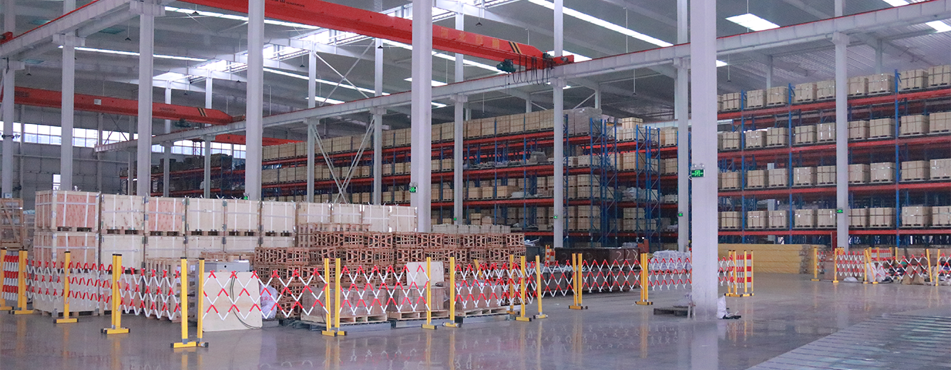 Lipeng Line Equipment Warehouse